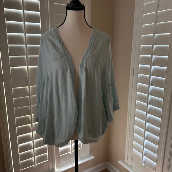 Beautiful Light Blue J. Jill Shrug Cardi - SIZE L - NEW - Picture 7 of 10